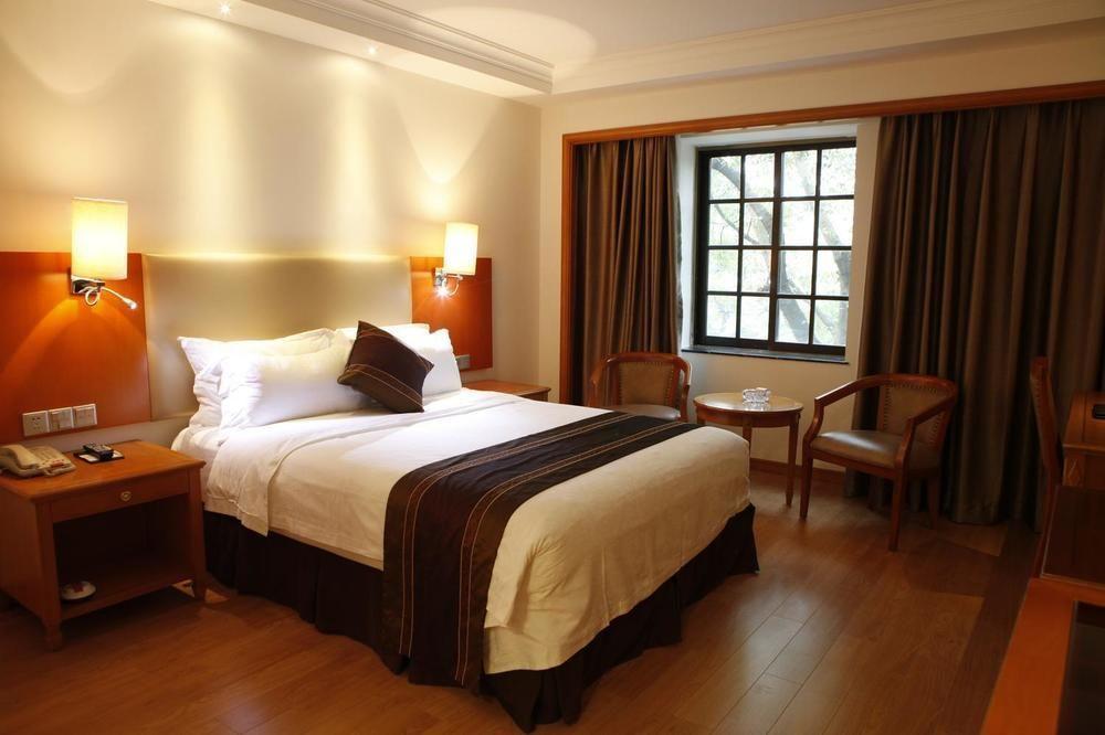 Guangzhou Yuehai Hotel Экстерьер фото
